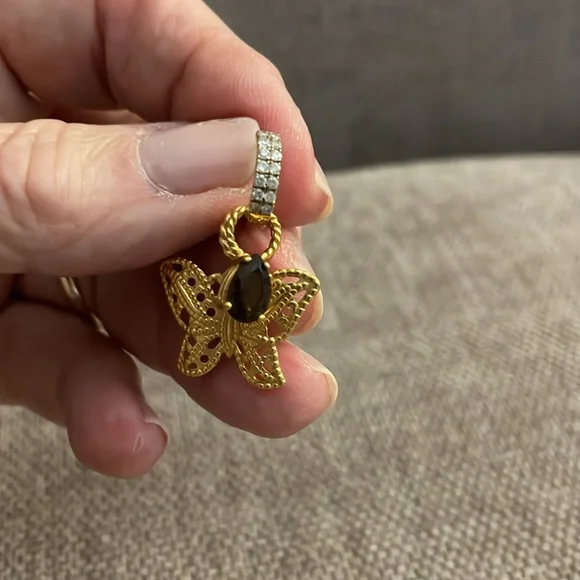 Five pairs of earring charms for hoop earrings - Picture 7 of 13